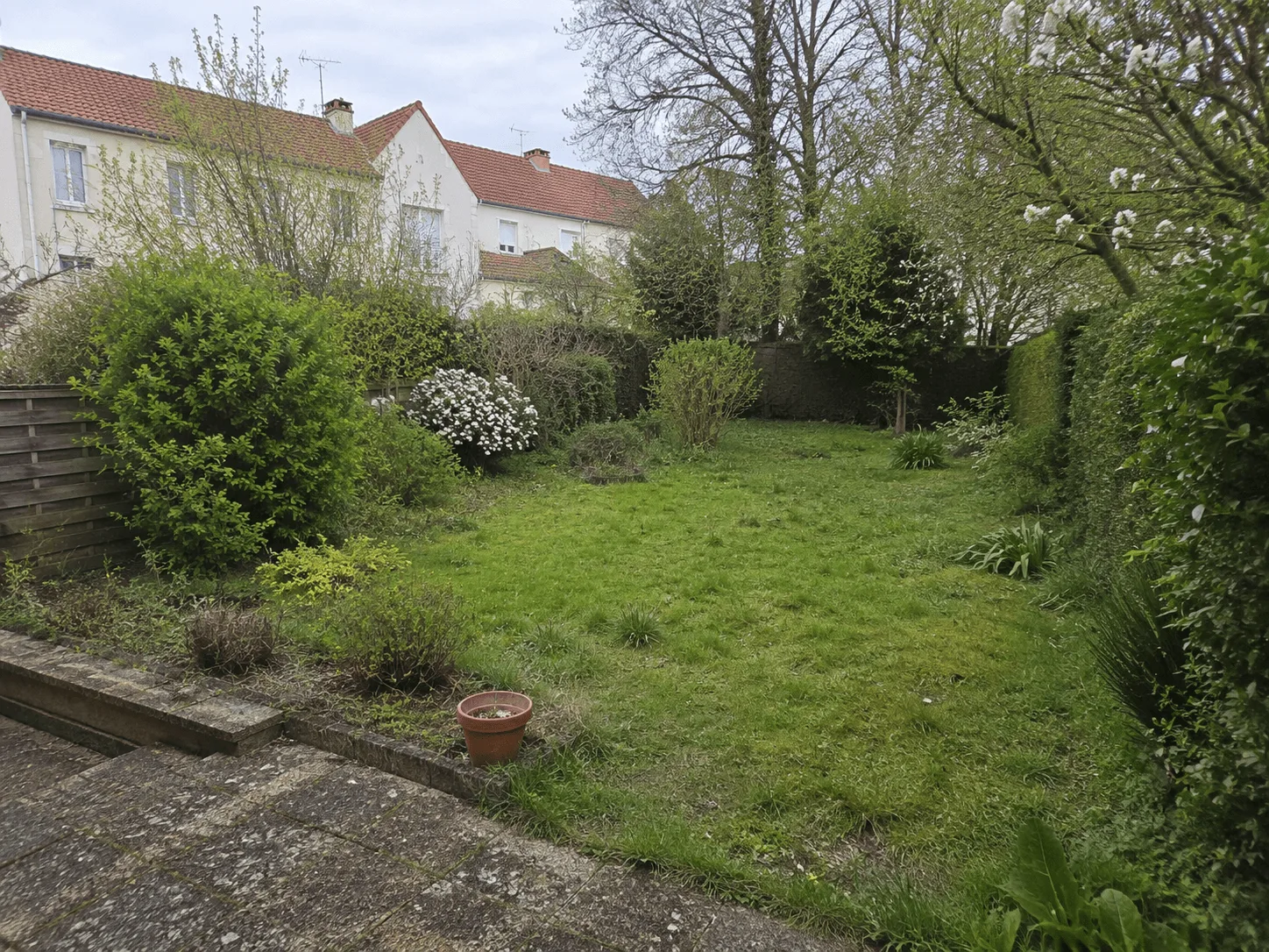 Un jardin familial repensé avant travaux