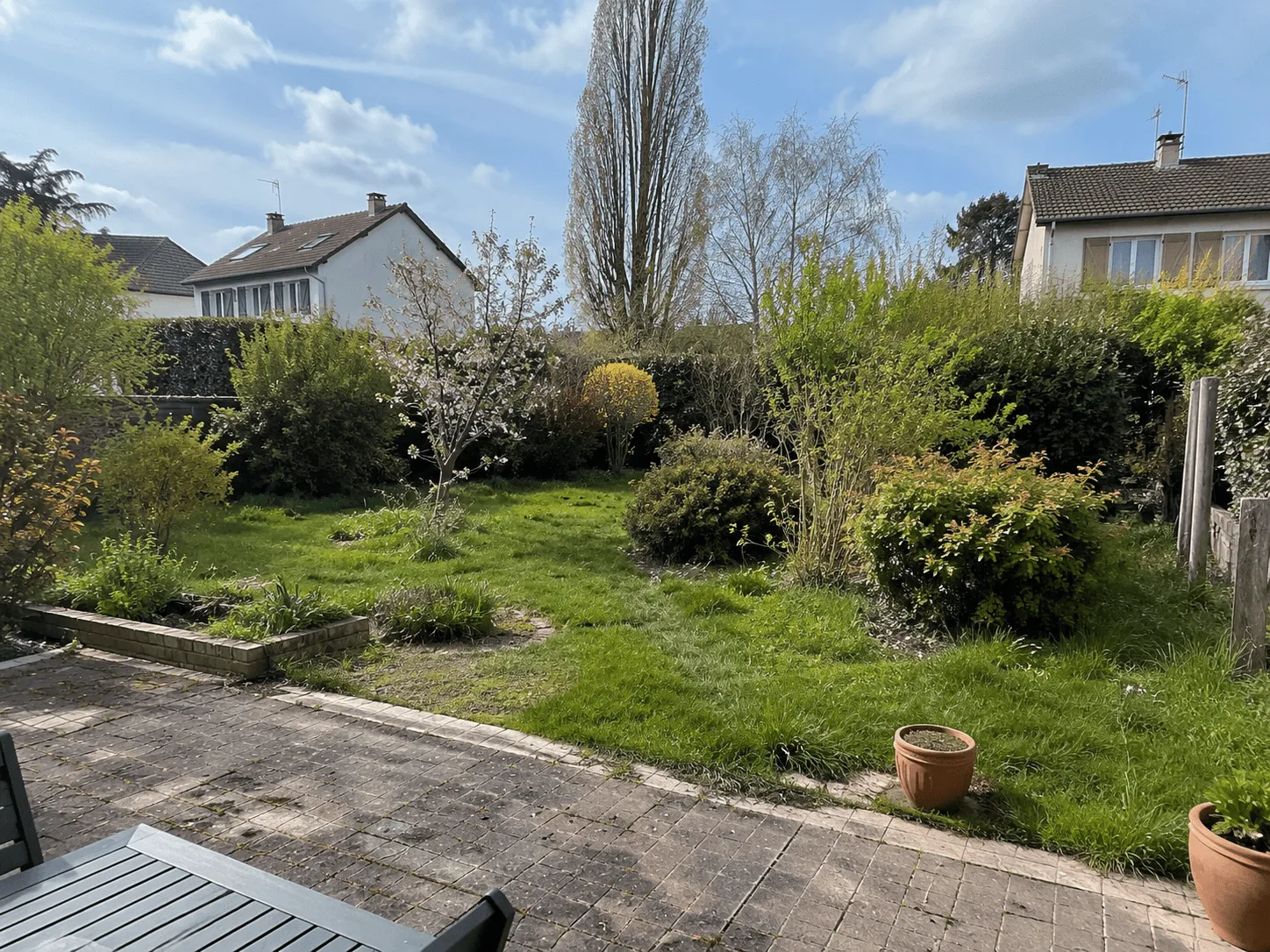 Jardin facile à vivre avant travaux